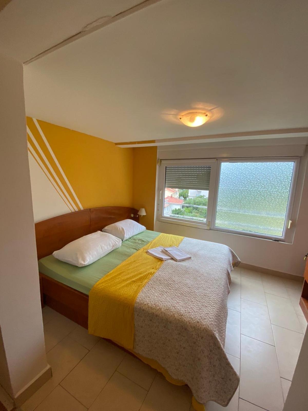 Apartments Chiara ราบ ภายนอก รูปภาพ