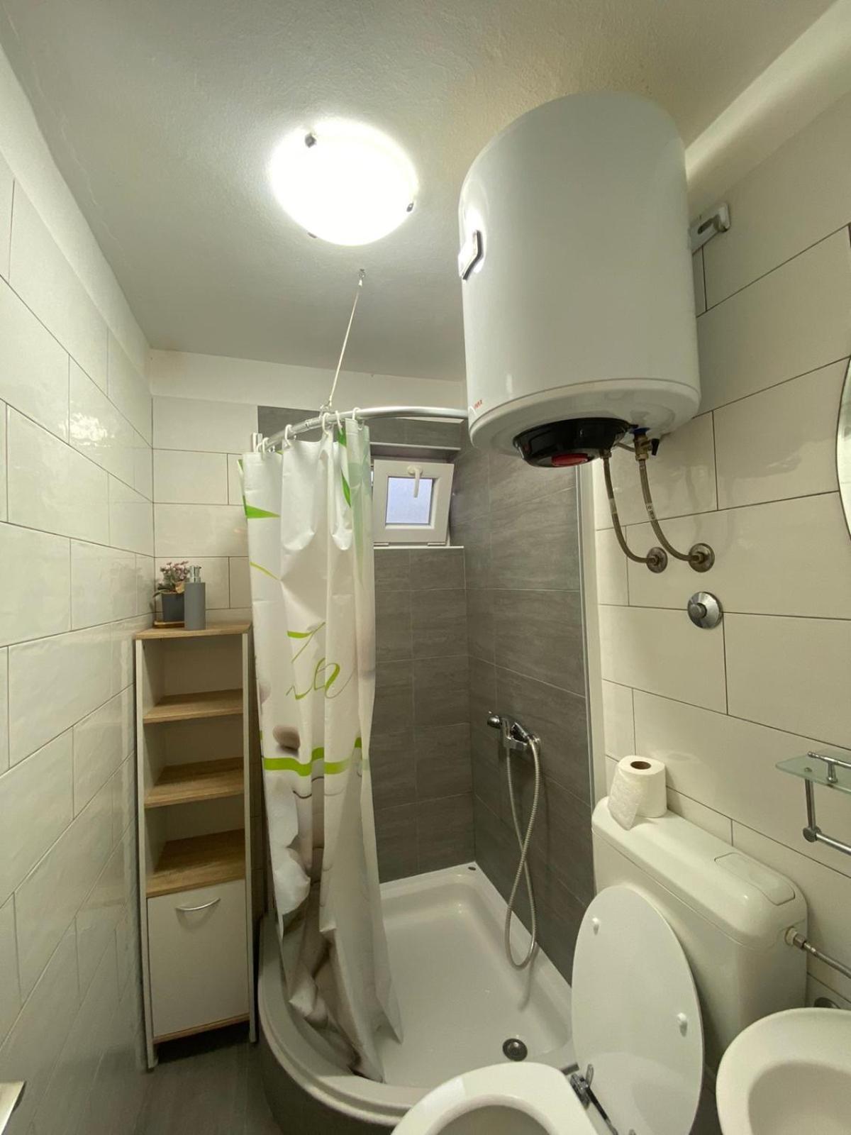 Apartments Chiara ราบ ภายนอก รูปภาพ